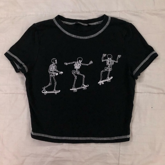 SHEIN Tops - Skateboard skeleton baby tee crop top